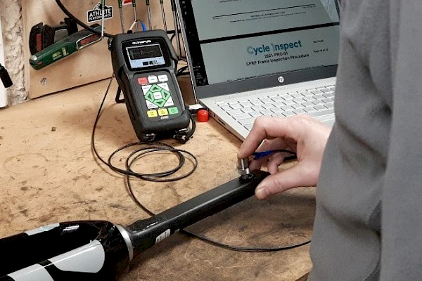 Carbon Bike Frame Ultrasound test